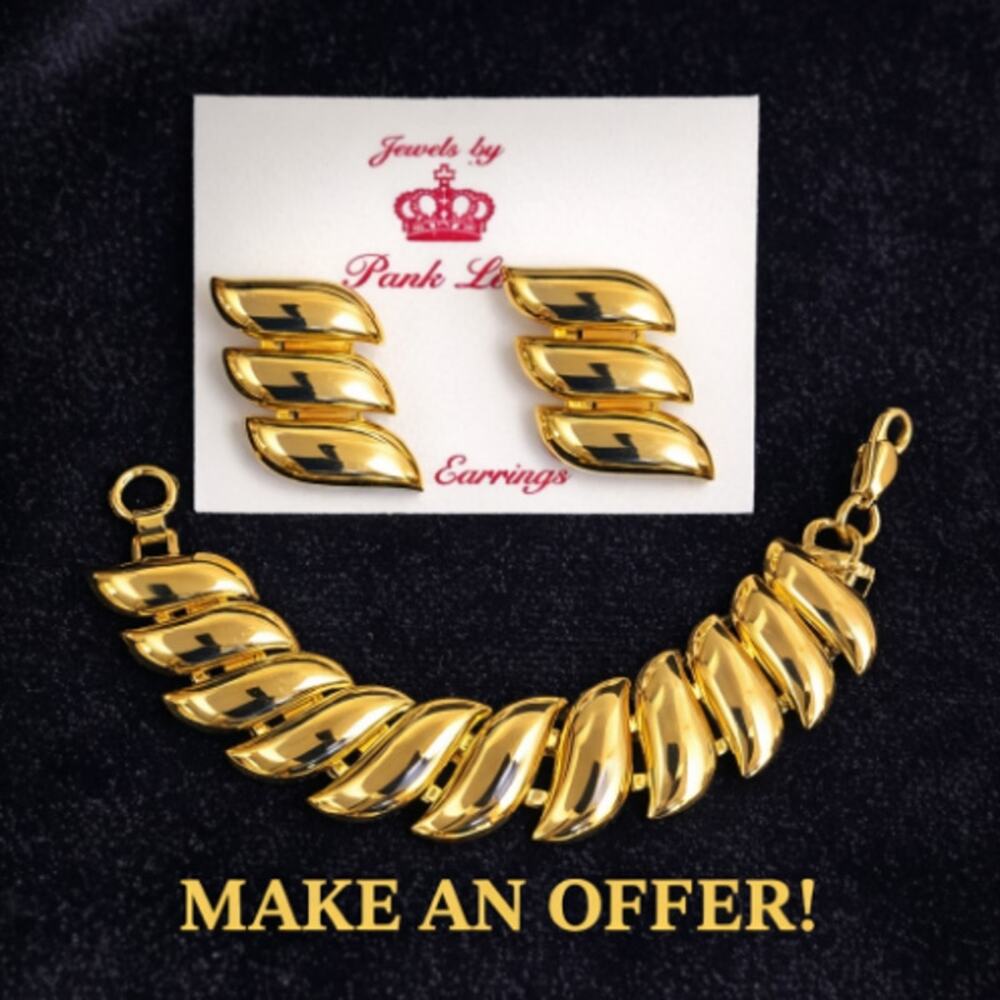 VTG Park Lane Essex Gold Tone Wave Link Bracelet and Pierced Earring Set NEW